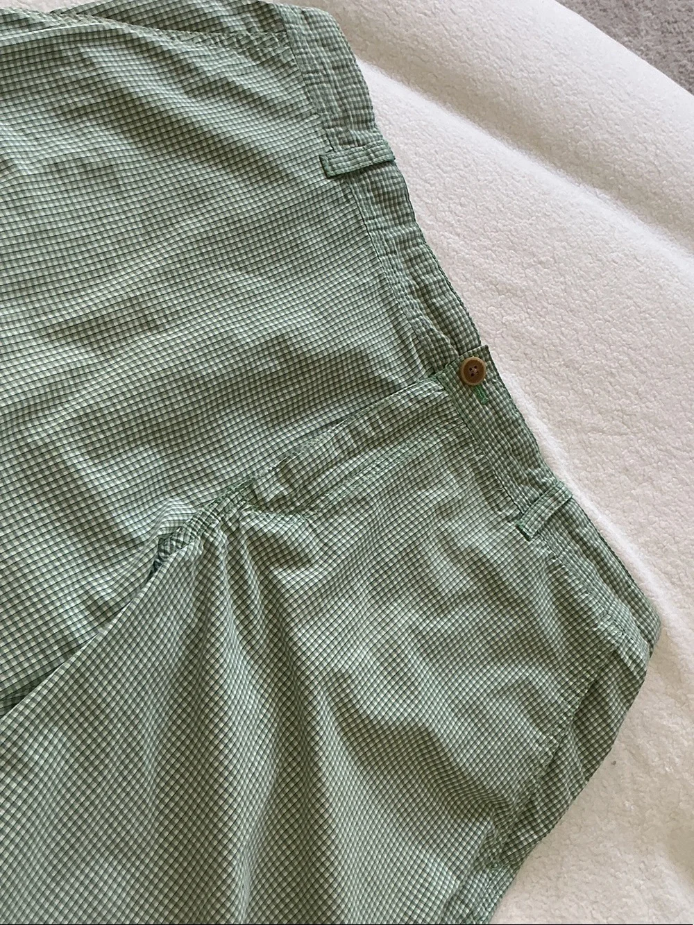 Izod - Men’s Green, White and Navy Micro-Check Shorts